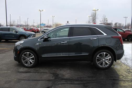 2021 Cadillac XT5 Premium Luxury