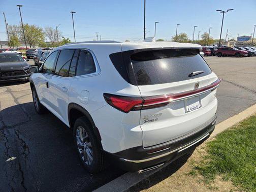 summit white 2026 Buick Enclave Preferred FWD