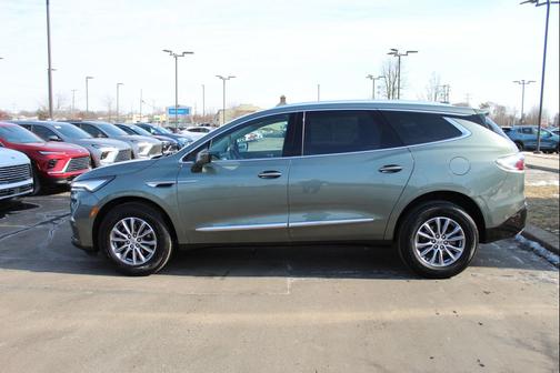 2024 Buick Enclave Essence FWD