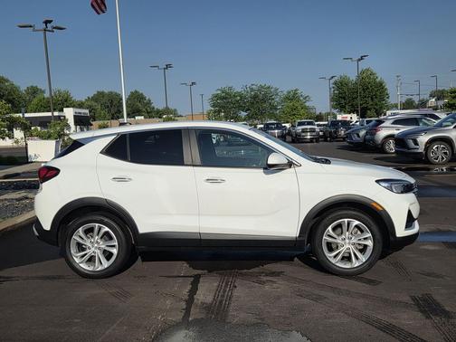Summit White 2023 Buick Encore GX Preferred