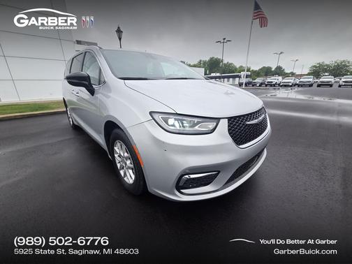 Silver Mist Clearcoat 2024 Chrysler Pacifica Touring L