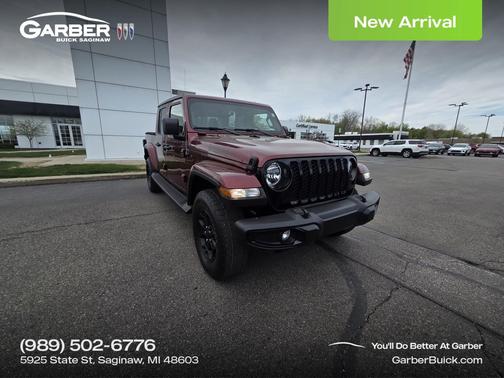 Snazzberry Pearlcoat 2021 Jeep Gladiator Willys 4x4