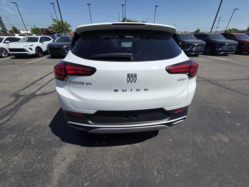 Summit White 2024 Buick Encore GX Preferred