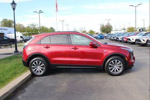 2019 Cadillac XT4 Sport