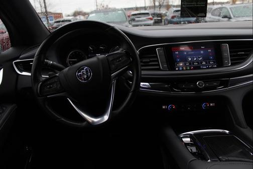 2023 Buick Enclave Essence FWD