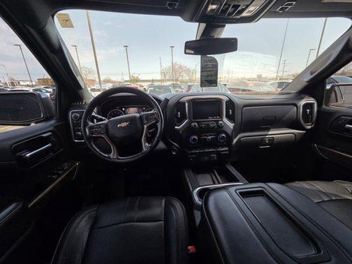 Black 2021 Chevrolet Silverado 1500 High Country