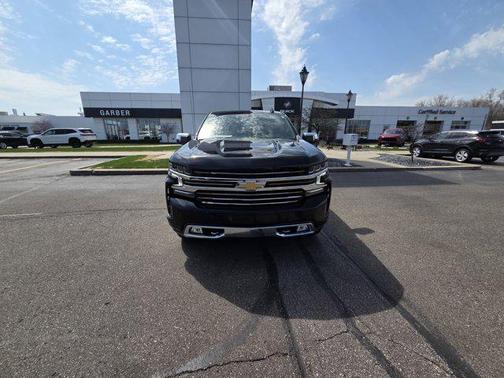 Black 2021 Chevrolet Silverado 1500 High Country