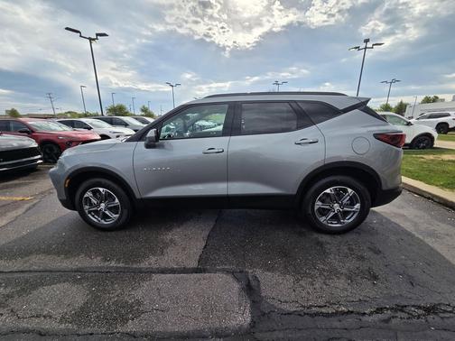 Sterling Gray Metallic 2023 Chevrolet Blazer 2LT