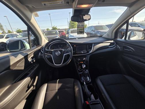 Summit White 2022 Buick Encore Preferred
