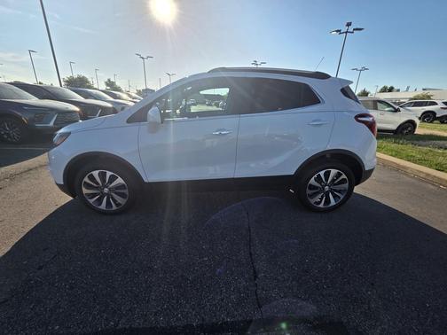 Summit White 2022 Buick Encore Preferred