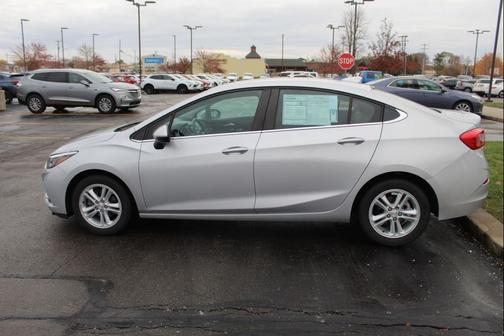 2017 Chevrolet Cruze LT