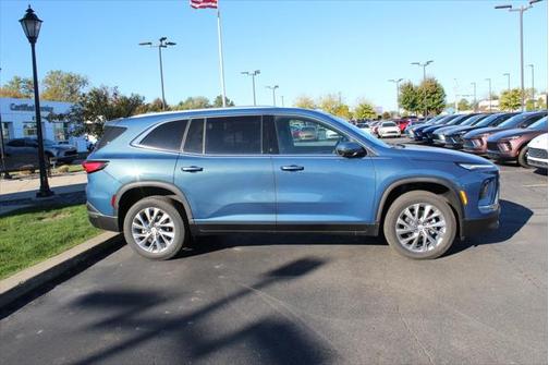 2025 Buick Enclave Preferred FWD