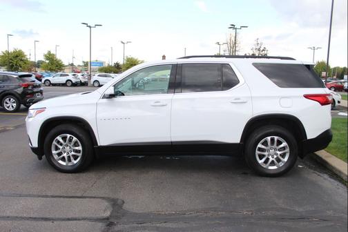 2021 Chevrolet Traverse LT Cloth