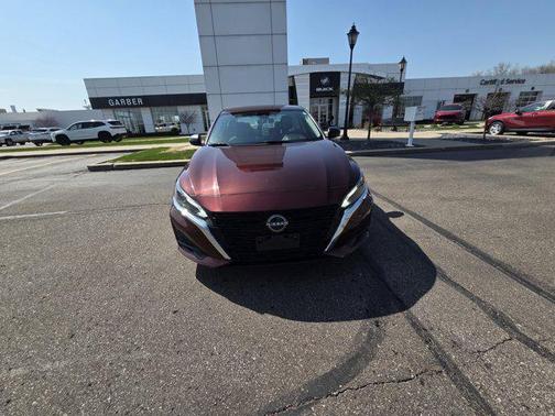 Garnet Pearl Metallic 2024 Nissan Altima 2.5 SV