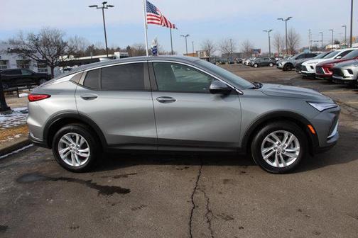 2025 Buick Envista Preferred FWD