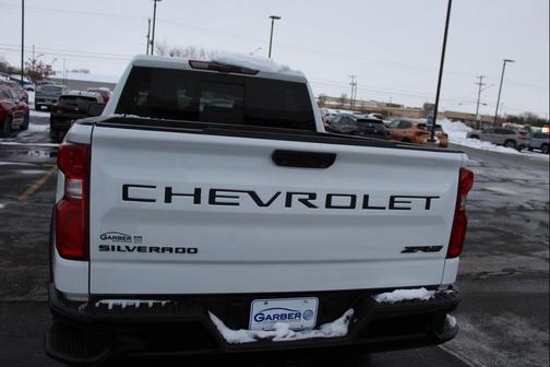 2023 Chevrolet Silverado 1500 ZR2