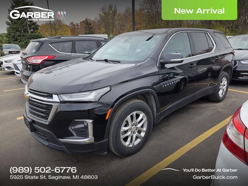 Mosaic Black Metallic 2023 Chevrolet Traverse LS