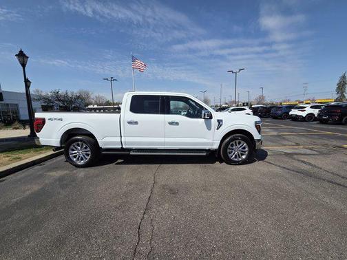 Oxford White 2025 Ford F-150 Lariat