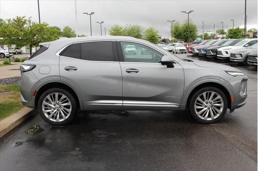 2025 Buick Envision Avenir AWD