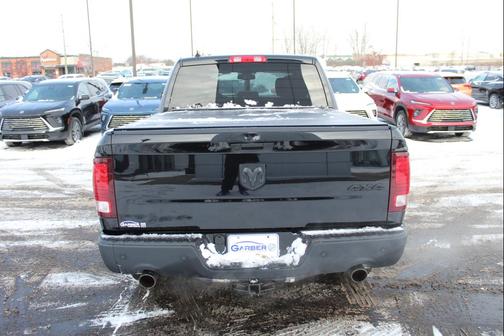 2022 RAM 1500 Classic Warlock Crew Cab 4x4 5'7' Box