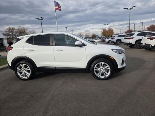 Summit White 2020 Buick Encore GX Preferred