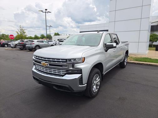 Silver Ice Metallic 2019 Chevrolet Silverado 1500 LT