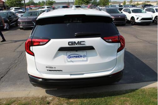 2021 GMC Terrain SLE