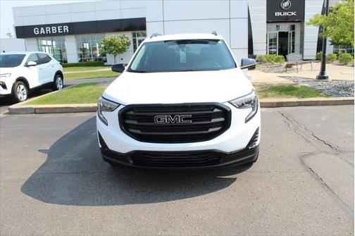 2021 GMC Terrain SLE