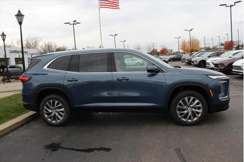 2025 Buick Enclave Preferred FWD