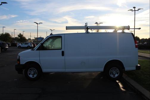 2020 Chevrolet Express 2500 RWD 2500 Regular Wheelbase WT