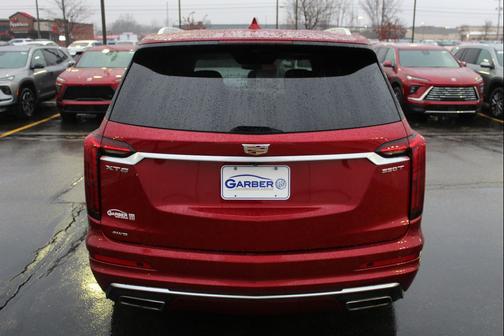 2023 Cadillac XT6 Luxury AWD