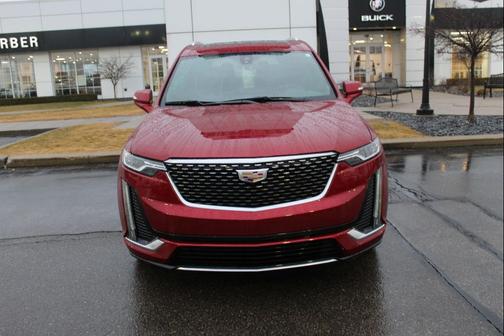 2023 Cadillac XT6 Luxury AWD