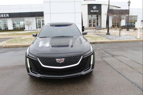 2022 Cadillac CT5 Premium Luxury