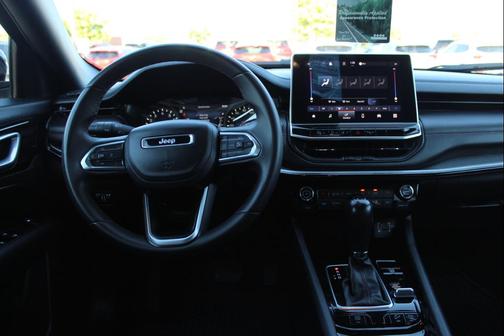 2023 Jeep Compass Trailhawk