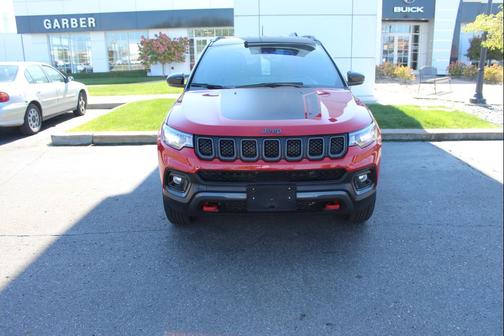2023 Jeep Compass Trailhawk