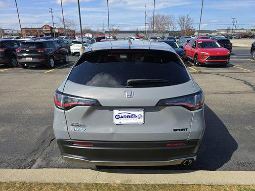 Urban Gray Pearl 2024 Honda HR-V AWD Sport