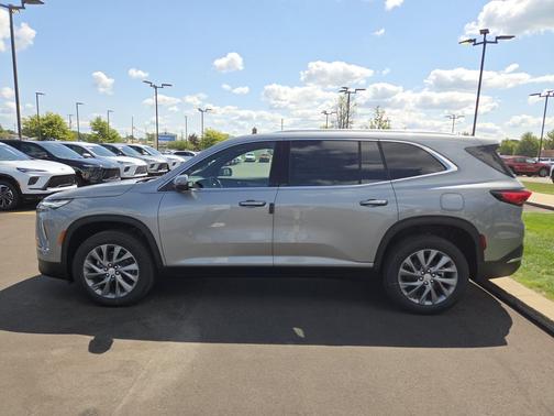 moonstone gray metallic 2026 Buick Enclave Preferred FWD