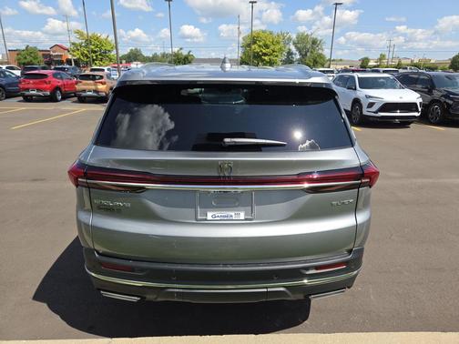 moonstone gray metallic 2026 Buick Enclave Preferred FWD