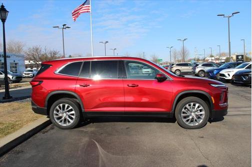 2025 Buick Enclave Preferred FWD