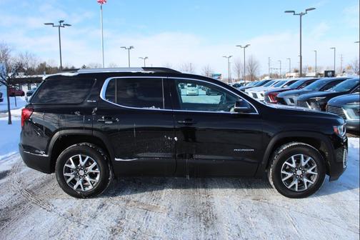 2023 GMC Acadia FWD SLE