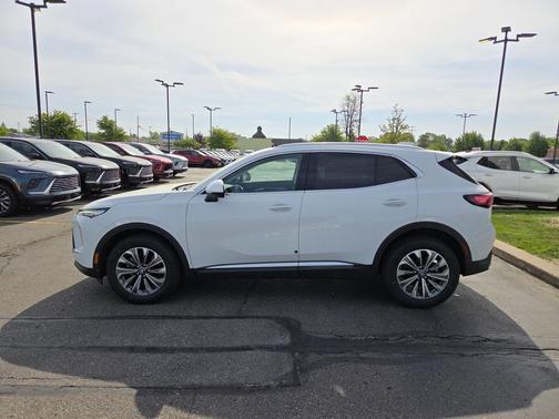 Summit White 2026 Buick Envision Preferred AWD