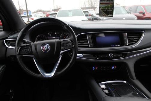 2024 Buick Enclave Essence FWD