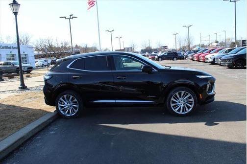 2025 Buick Envision Avenir AWD