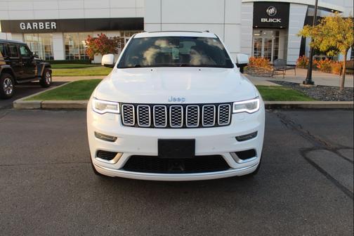 2020 Jeep Grand Cherokee Summit