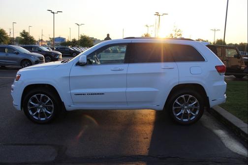 2020 Jeep Grand Cherokee Summit