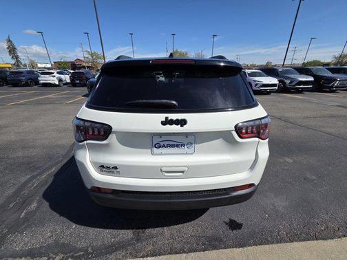 White Clearcoat 2020 Jeep Compass Latitude
