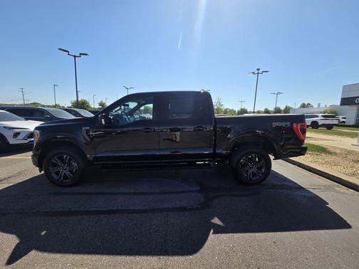 Agate Black Metallic 2023 Ford F-150 XLT