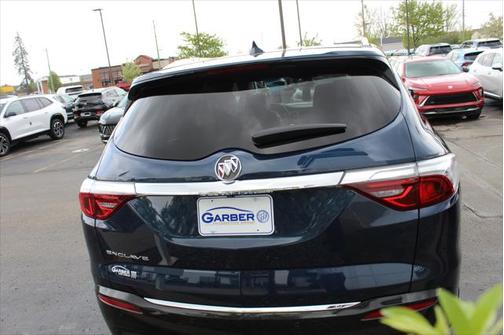 2022 Buick Enclave FWD Essence