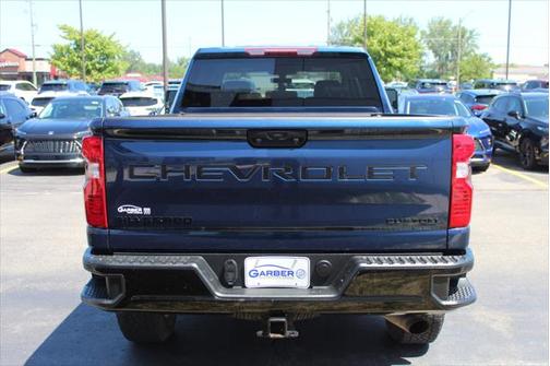 2022 Chevrolet Silverado 2500 Custom