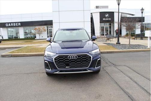 2022 Audi Q5 45 S line Premium